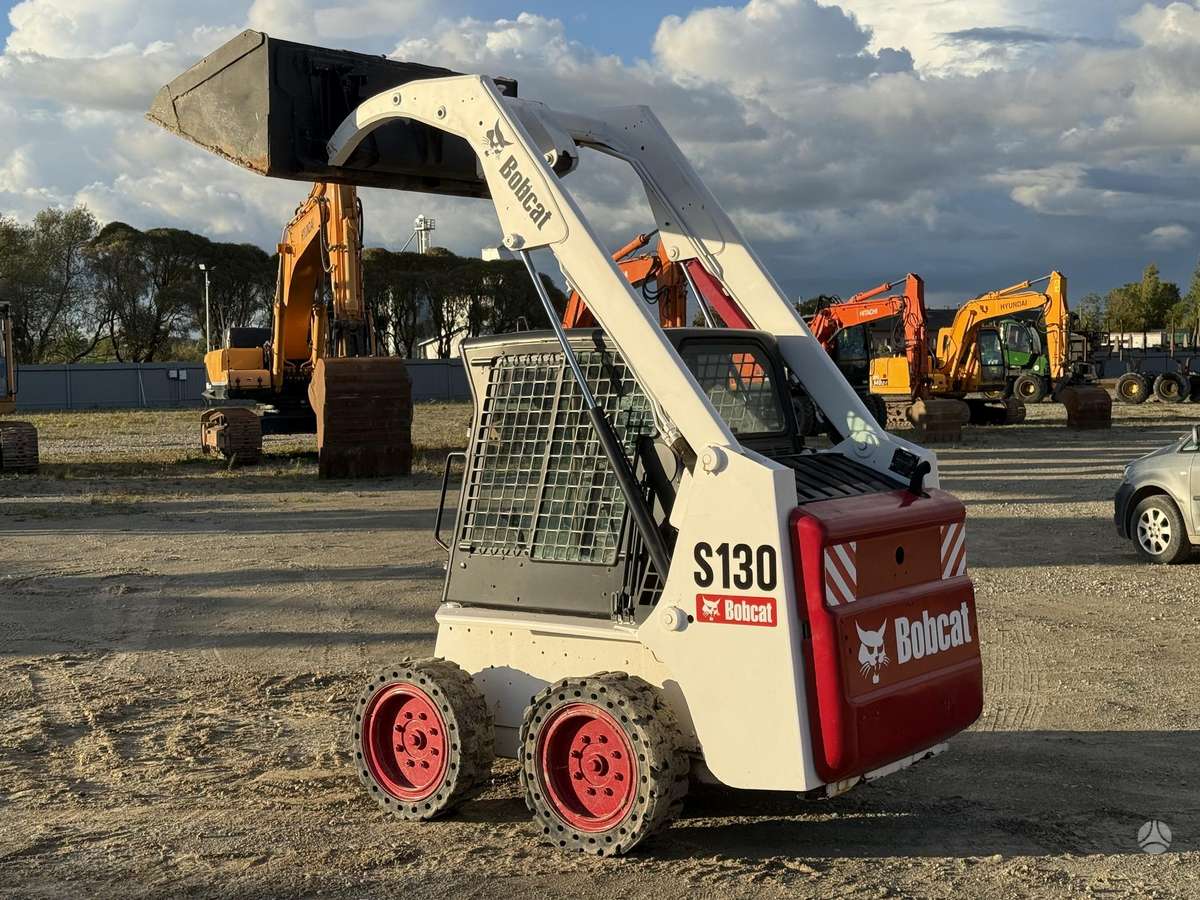 Bobcat S130, мини-погрузчики