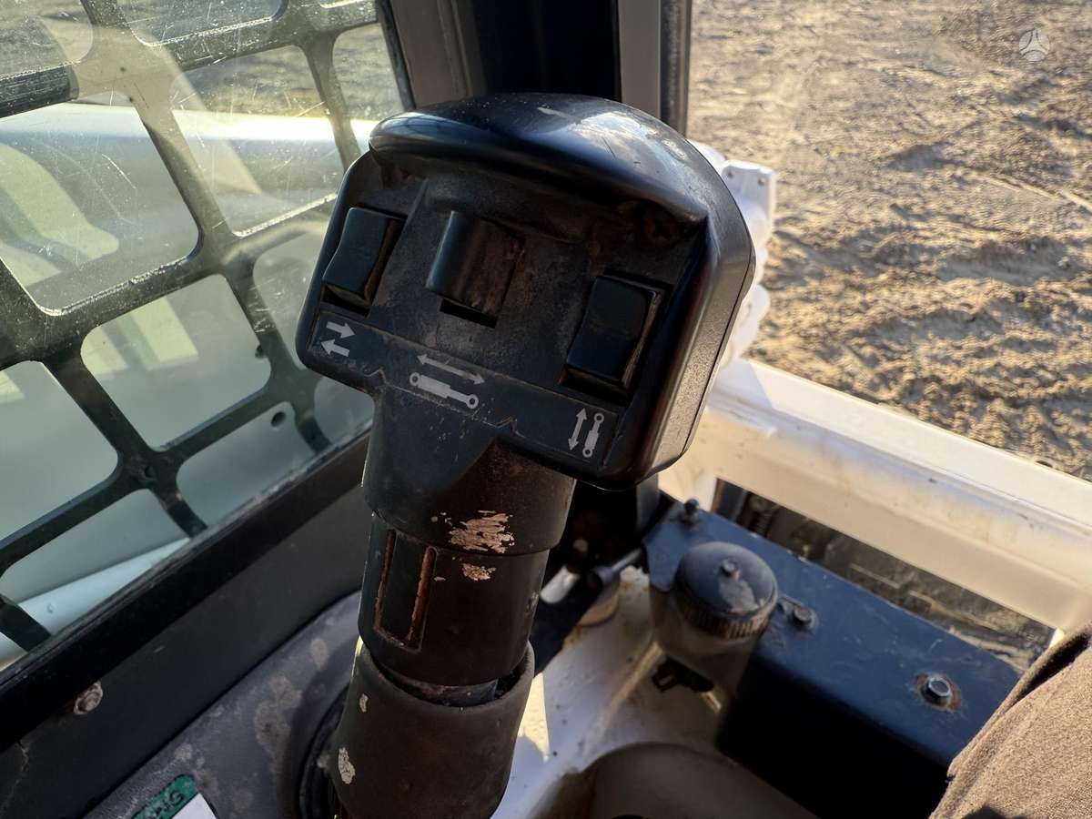Bobcat S130, мини-погрузчики