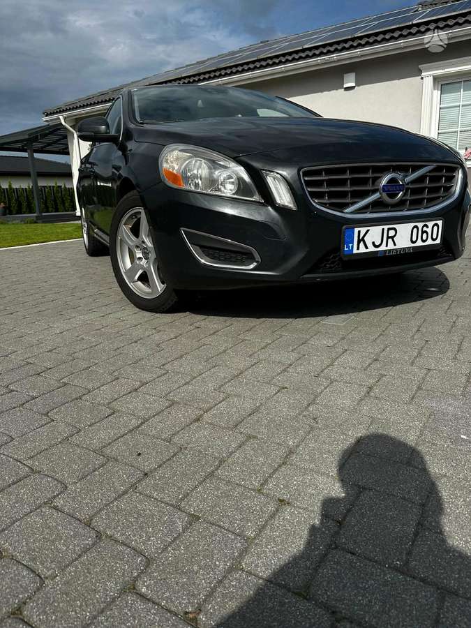 Volvo S60, 2.5 l., Седан
