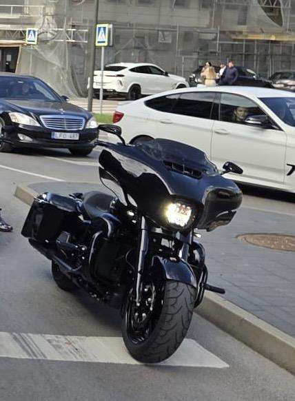 Harley-Davidson FLHTK 1688cc, choppers / cruisers / custom