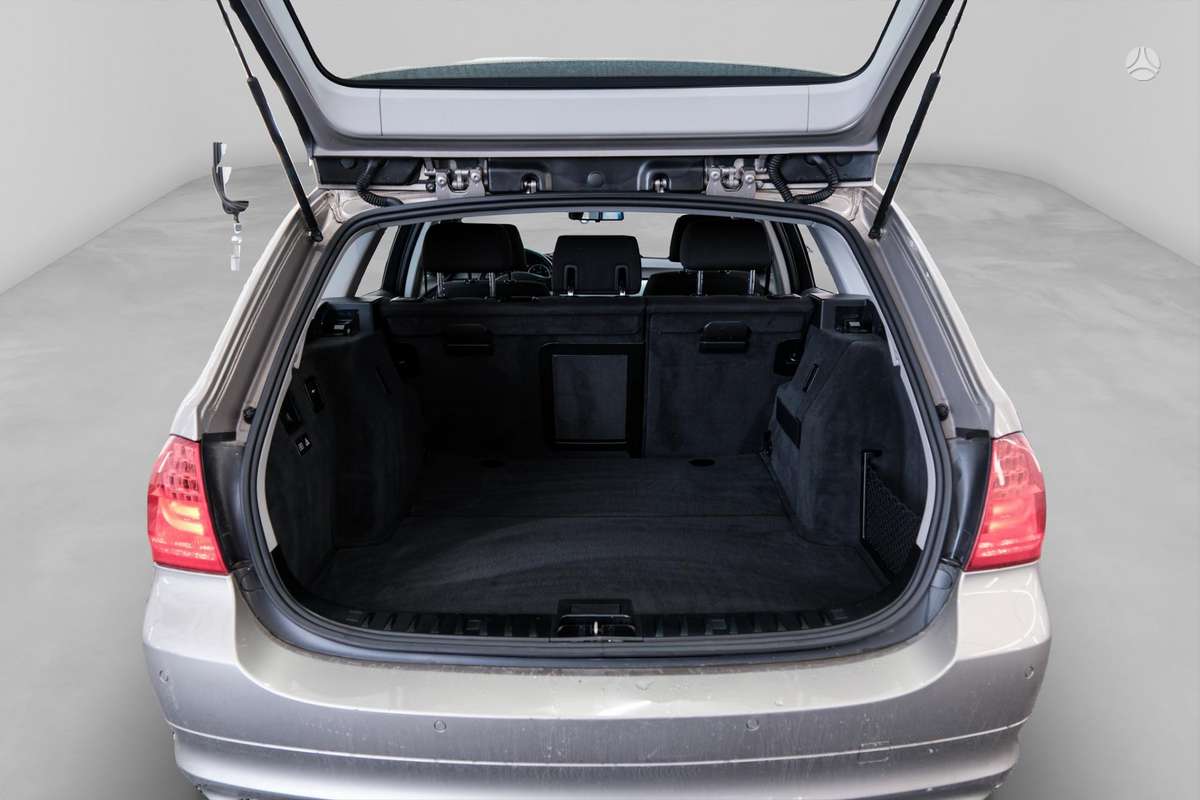 BMW 320, 2.0 l., universalas