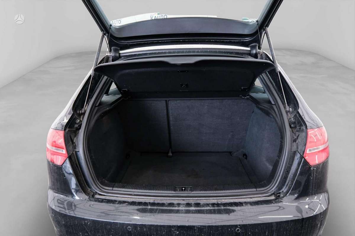Audi A3, 2.0 l., Хэтчбек