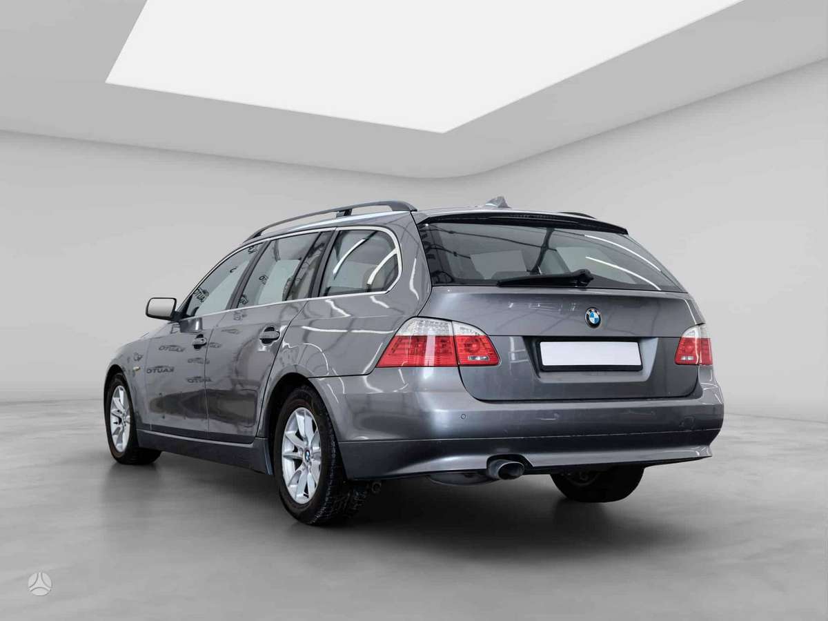 BMW 520, 2.0 l., wagon