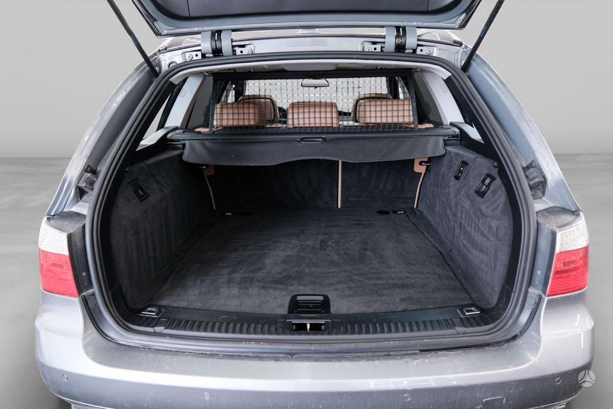 BMW 520, 2.0 l., wagon
