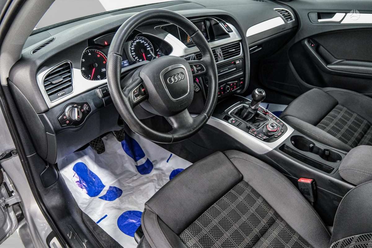 Audi A4, 2.0 l., Универсал