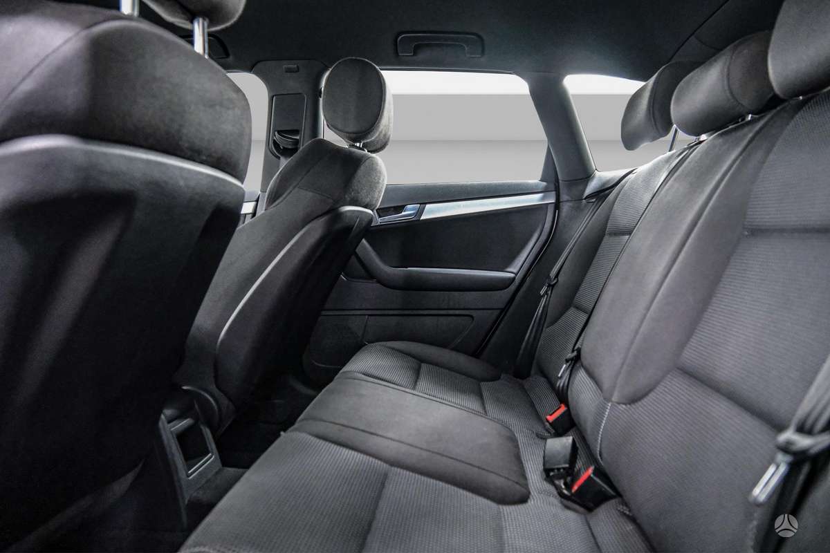 Audi A3, 1.8 l., Хэтчбек