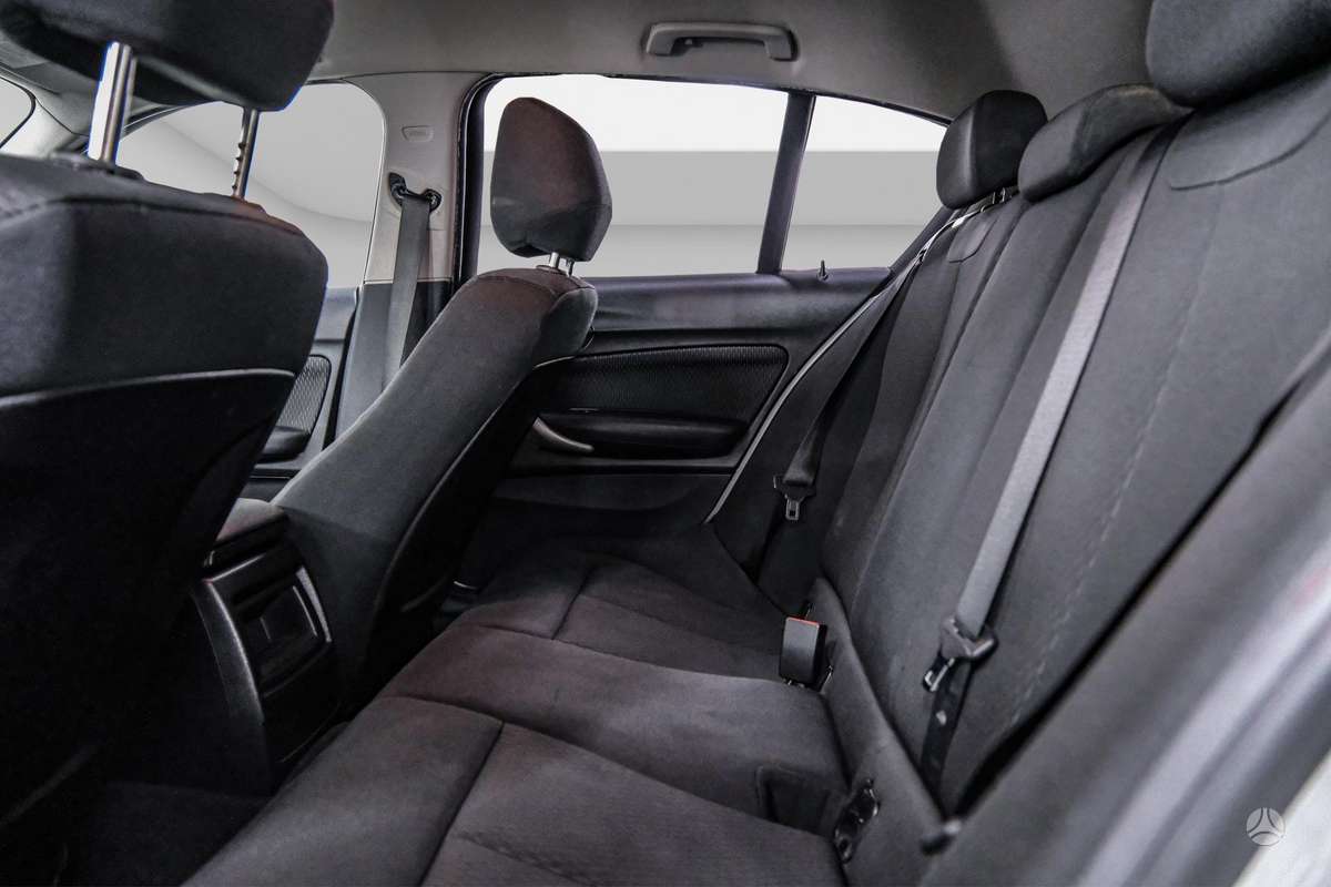 BMW 120, 2.0 l., Хэтчбек