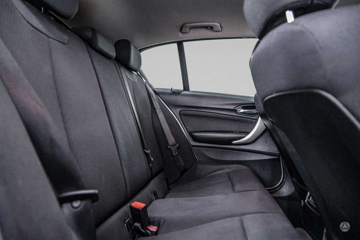 BMW 120, 2.0 l., Хэтчбек