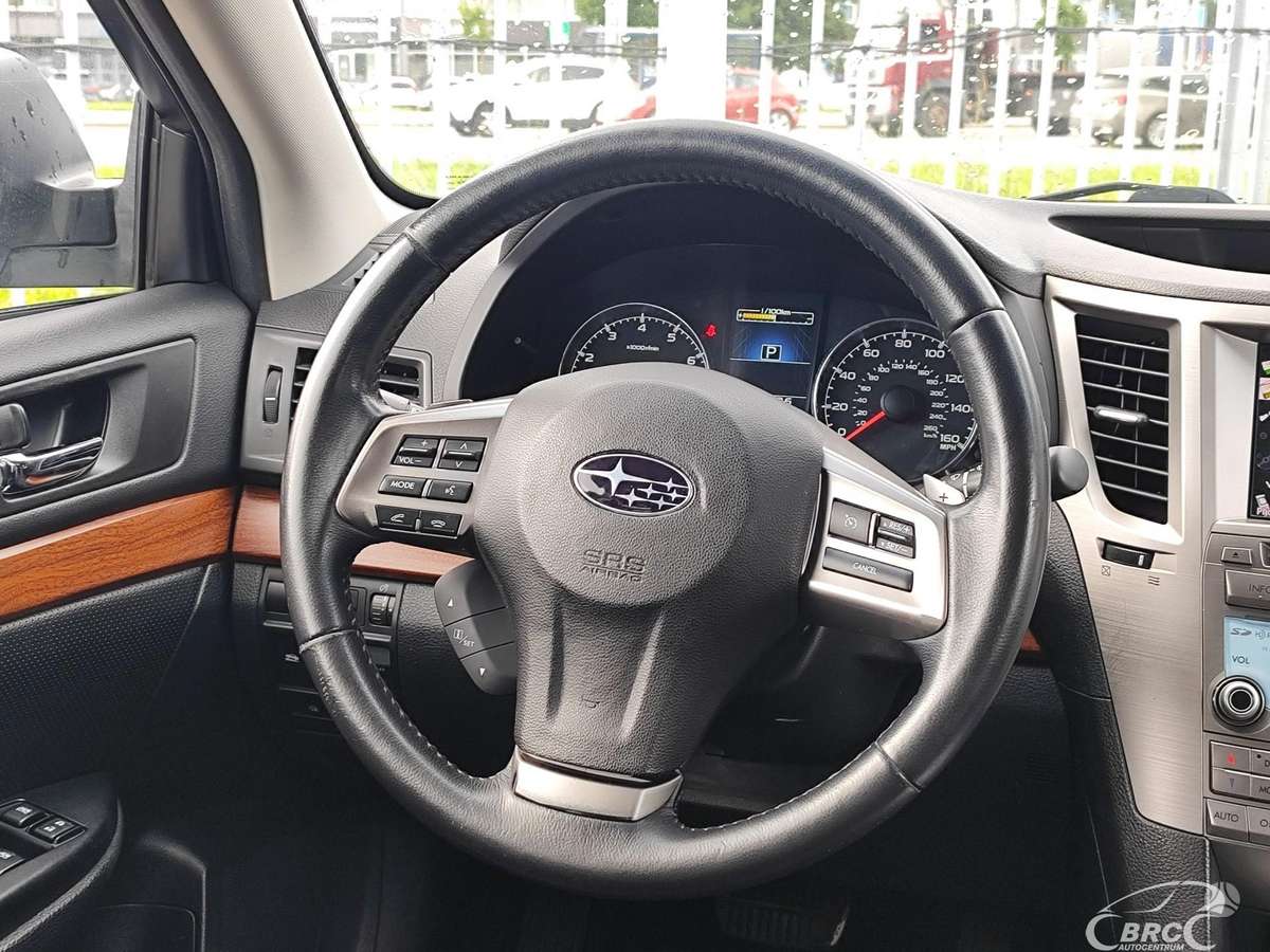 Subaru Outback, 3.6 l., off-road / crossover