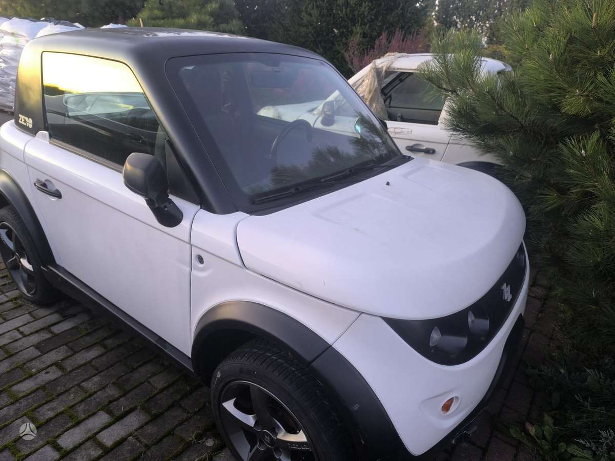 Tazzari Zero, 27 kWh, sedanas