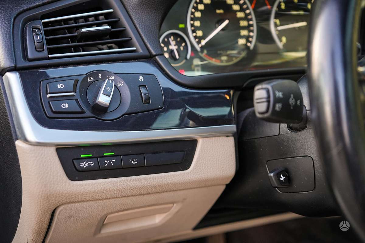 BMW 530, 3.0 l., wagon