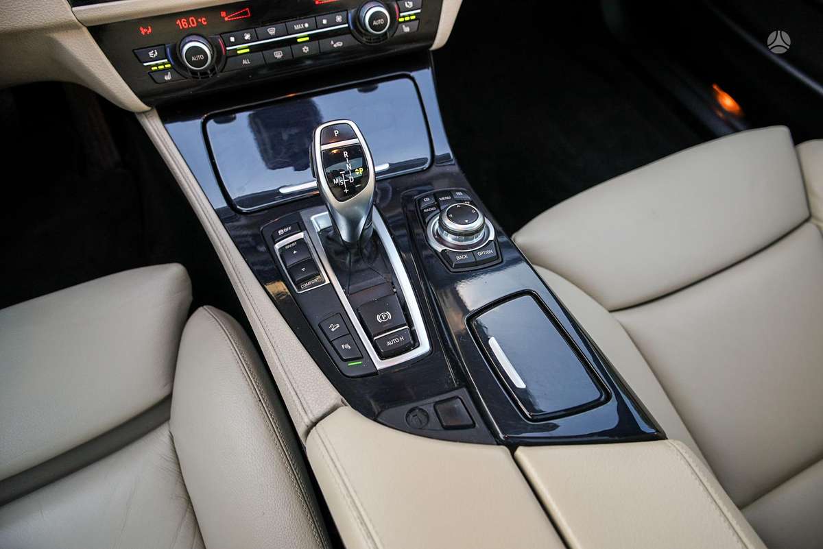 BMW 530, 3.0 l., wagon