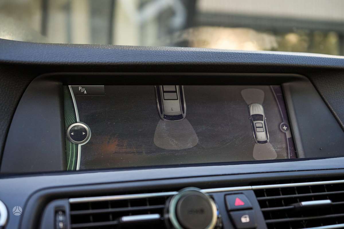 BMW 530, 3.0 l., wagon