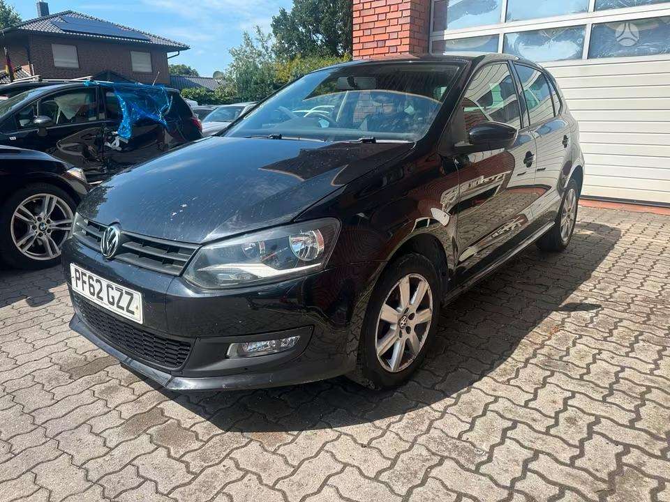 Volkswagen Polo dalimis