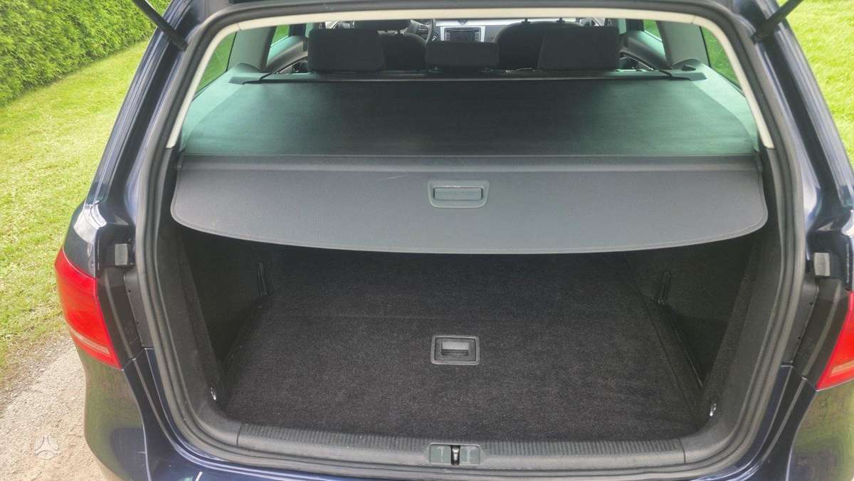Volkswagen Passat, 1.6 l., Универсал