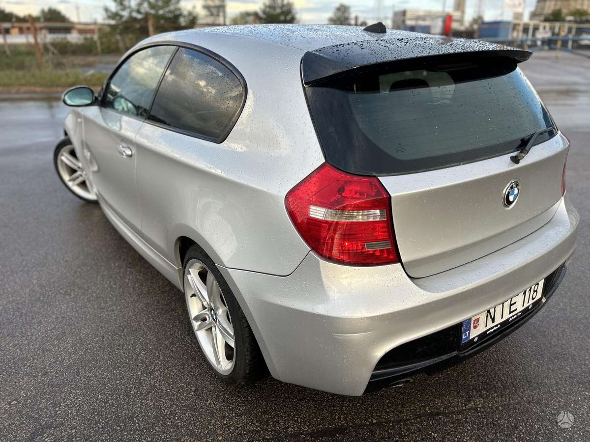 BMW 118, 2.0 l., Хэтчбек