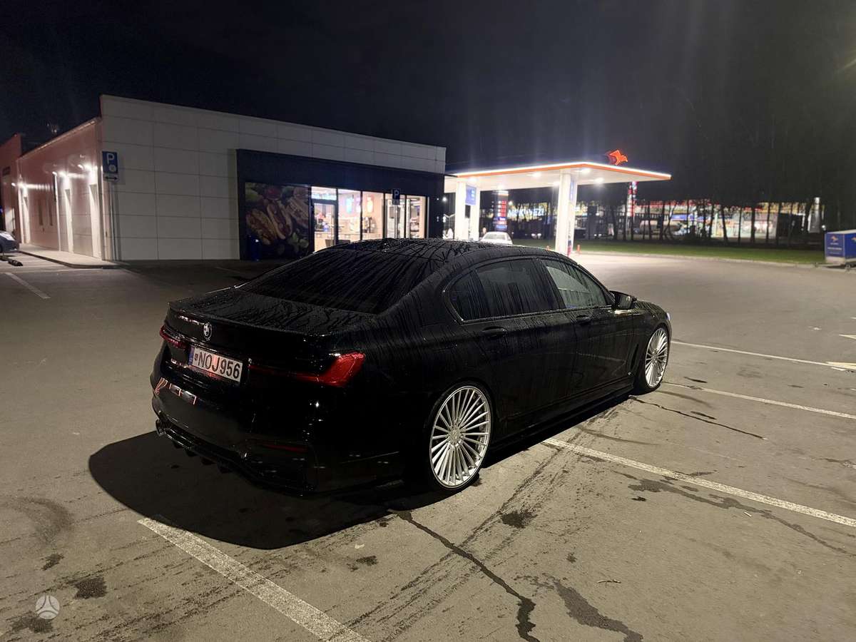 BMW 740, 3.0 l., Седан