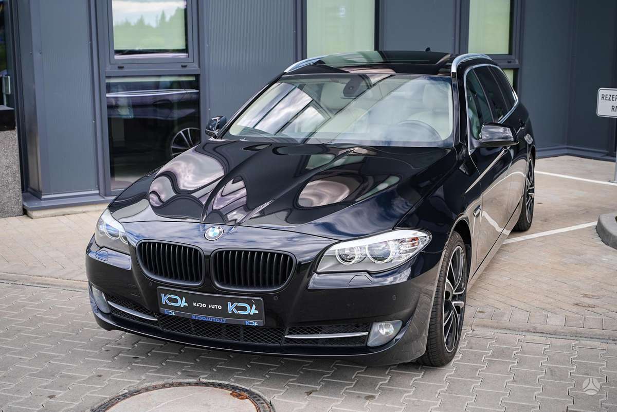 BMW 520 2011 — двигун 1995 cm³, 184 HP (135kW)