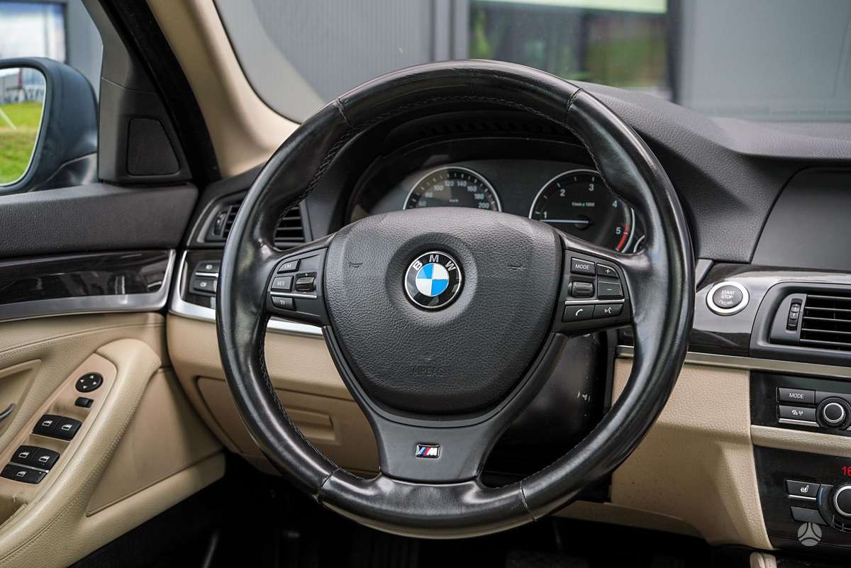 BMW 520, 2.0 l., Универсал