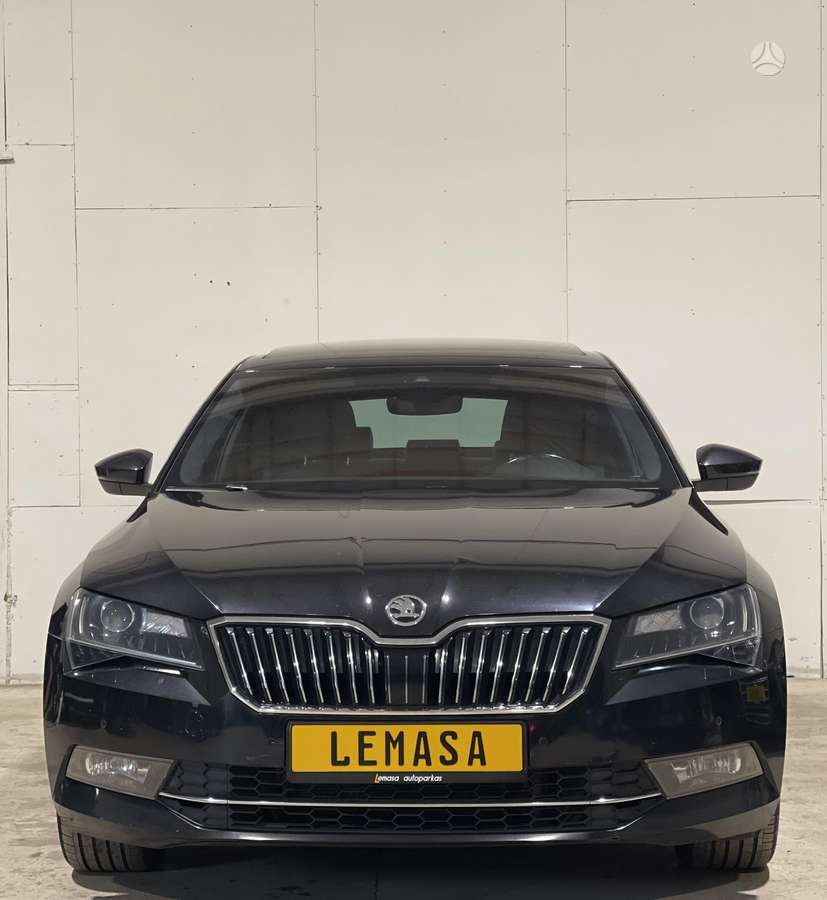 Skoda Superb, 2.0 l., Седан