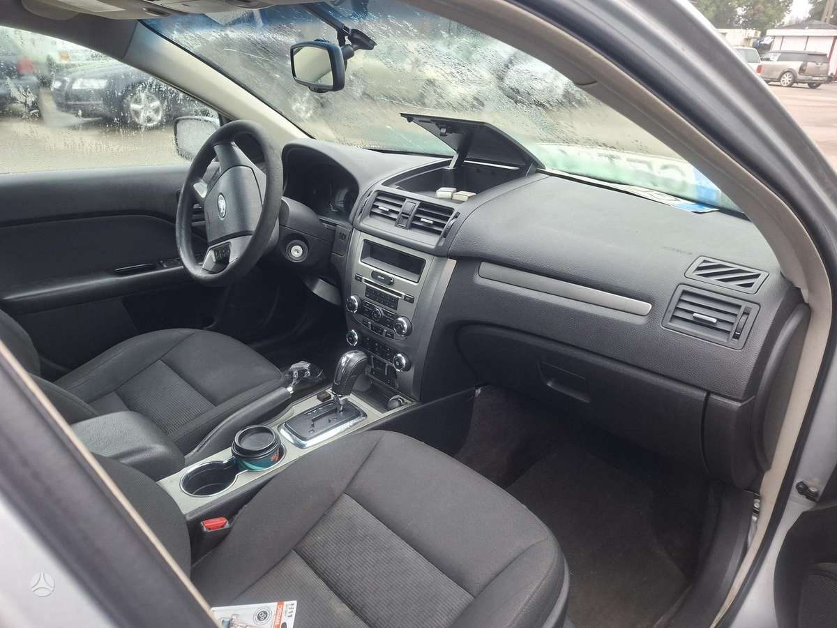 Ford Fusion for parts
