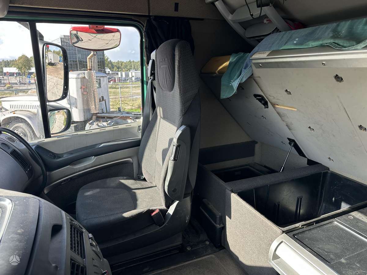 DAF 105.460 ATe, 2 miegamosios vietos