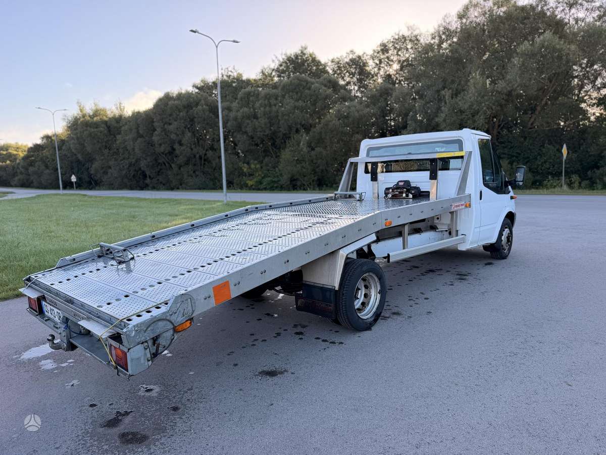 Ford Transit, autovežiai