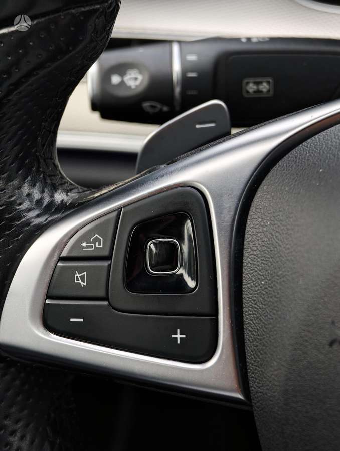 Mercedes-Benz E220, 2.0 l., Седан