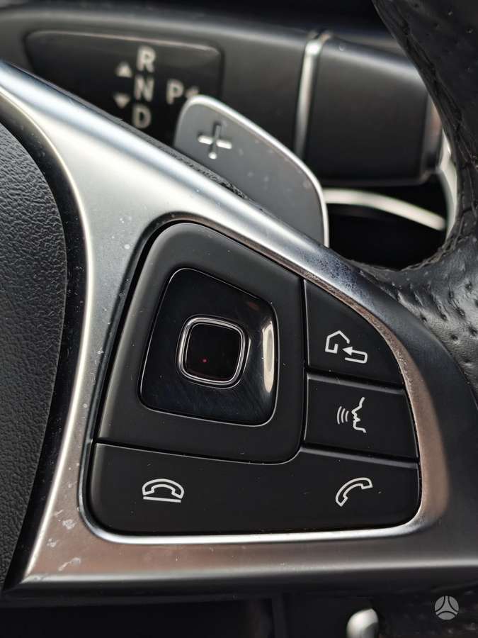 Mercedes-Benz E220, 2.0 l., Седан