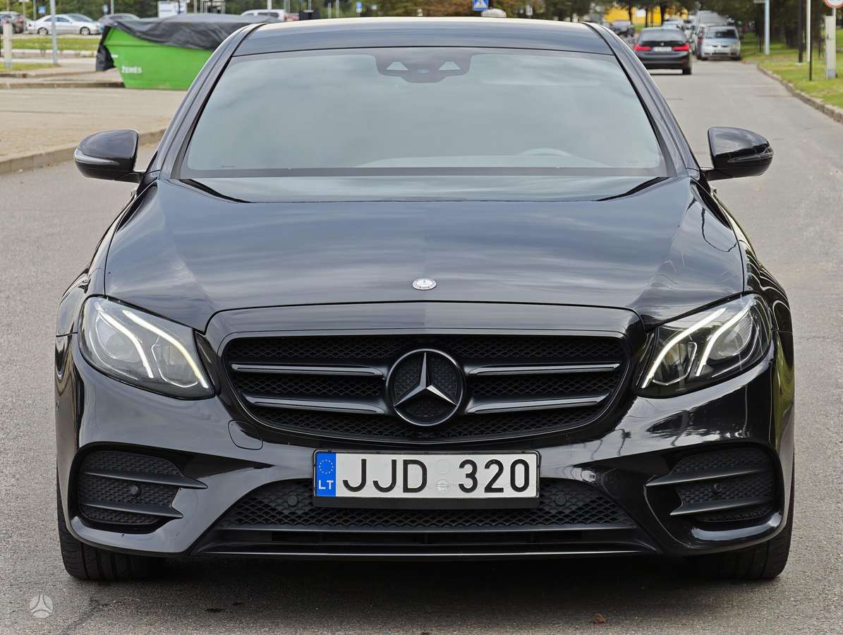 Mercedes-Benz E220, 2.0 l., Седан