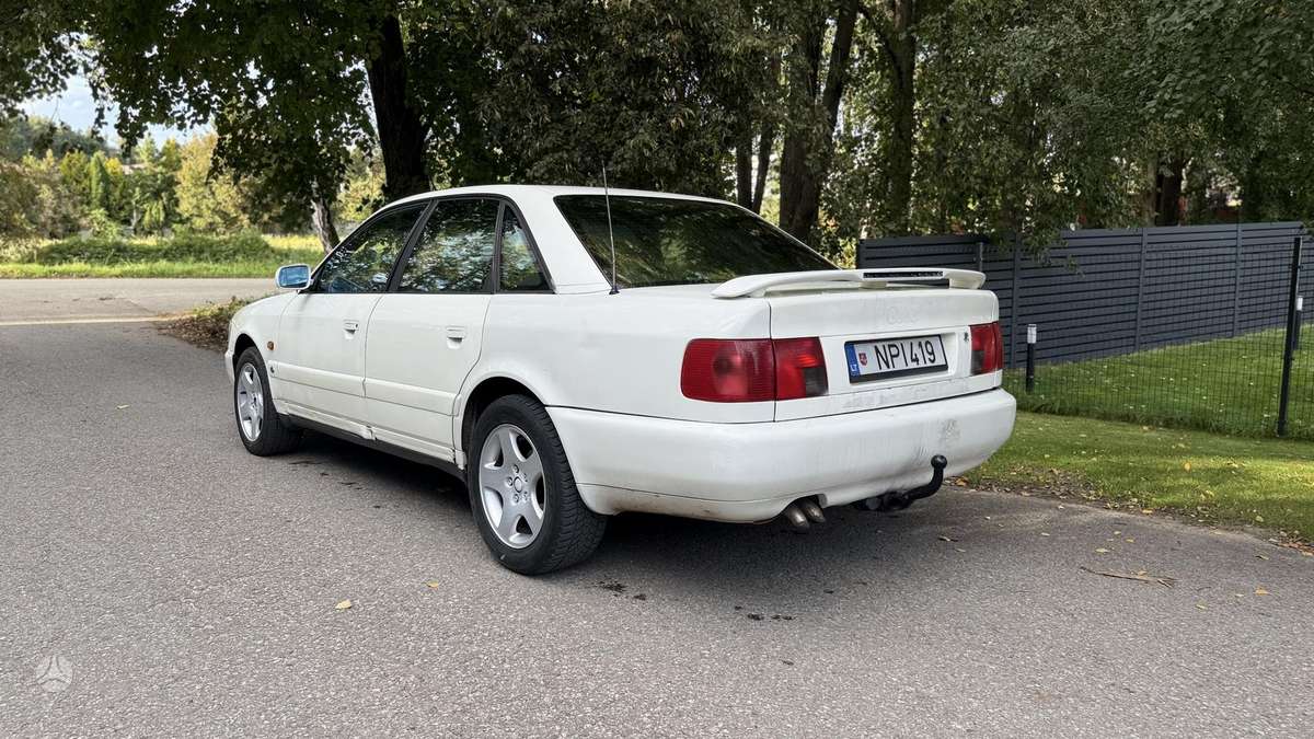 Audi A6, 2.5 l., Седан