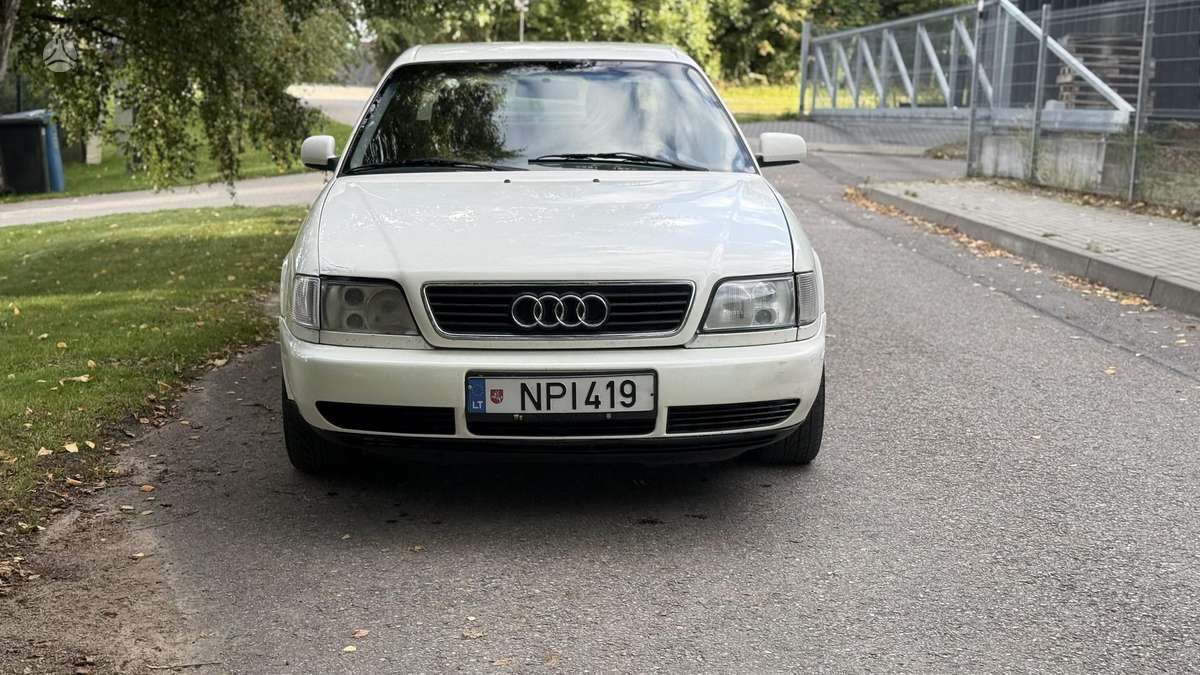 Audi A6, 2.5 l., Седан