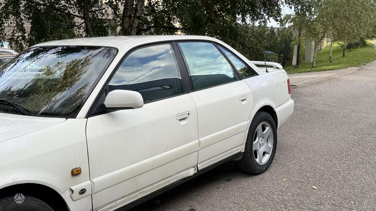 Audi A6, 2.5 l., Седан