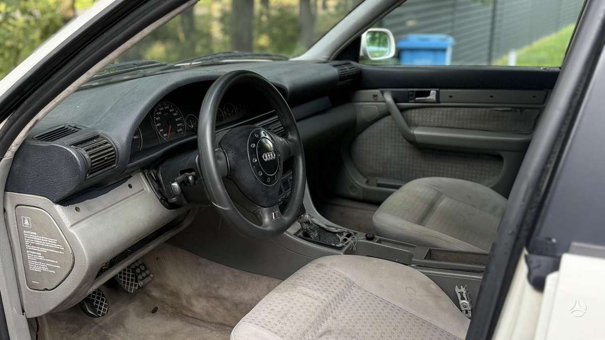 Audi A6, 2.5 l., Седан