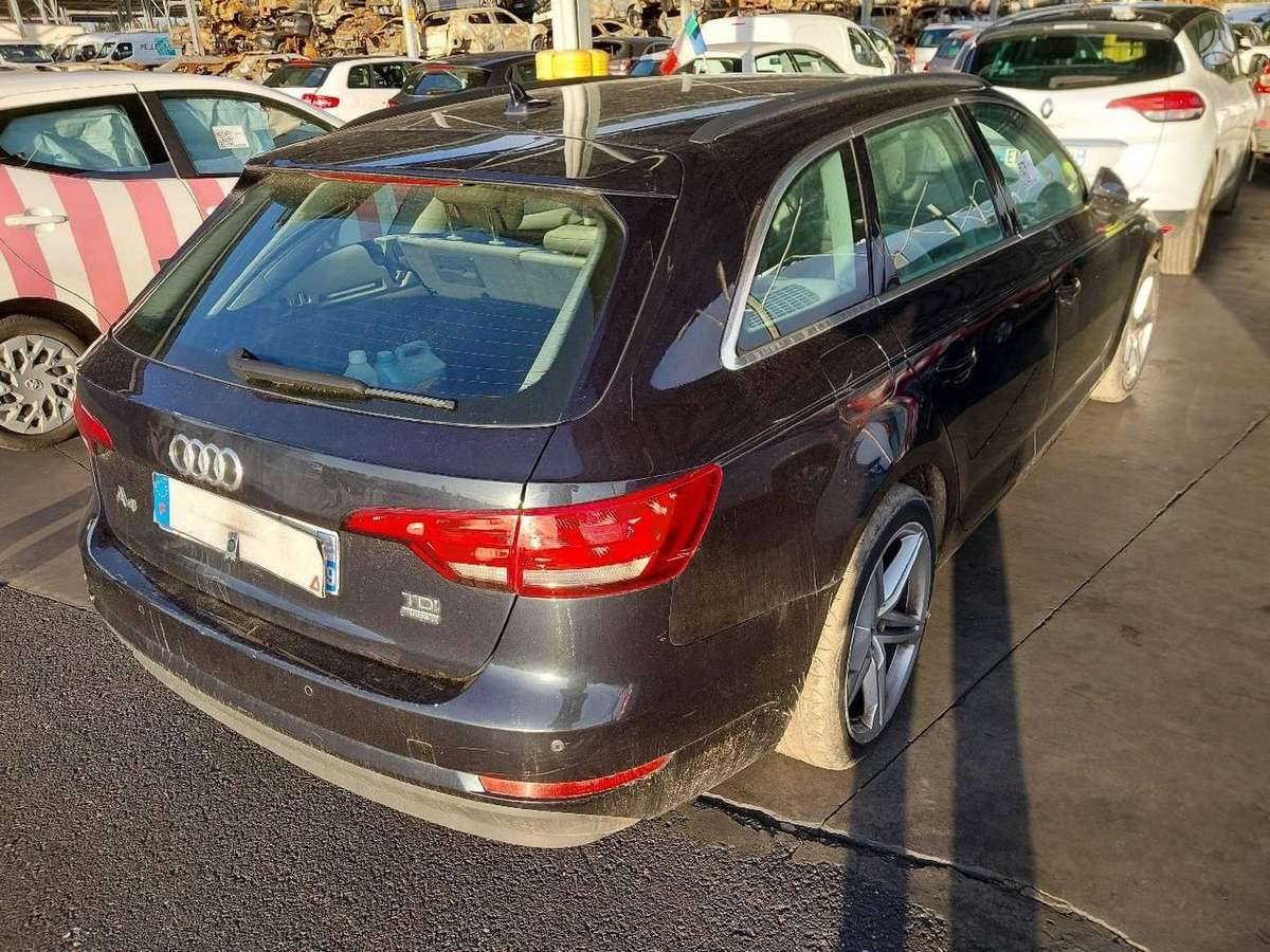 Audi A4 по частям