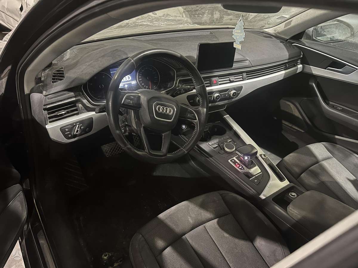 Audi A4 по частям
