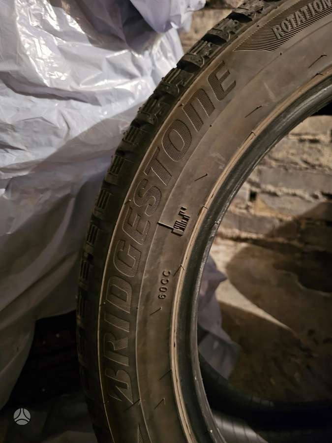 Bridgestone Noranza, зимние 245/45 R18