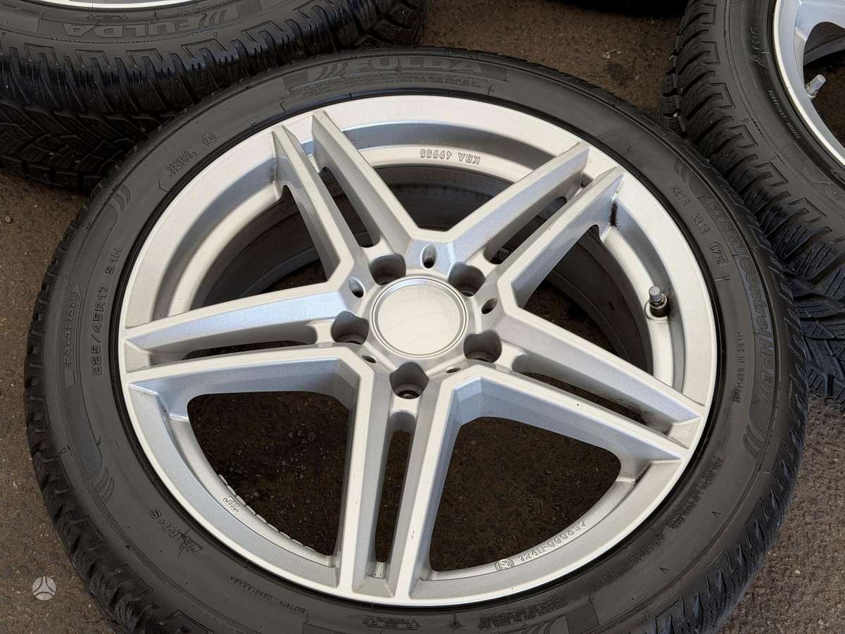 Audi A4, lengvojo lydinio, R17