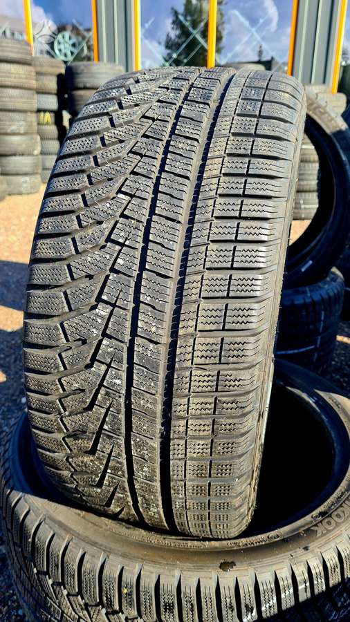 Hankook Winter i*cept Evo2, winter 245/40 R18