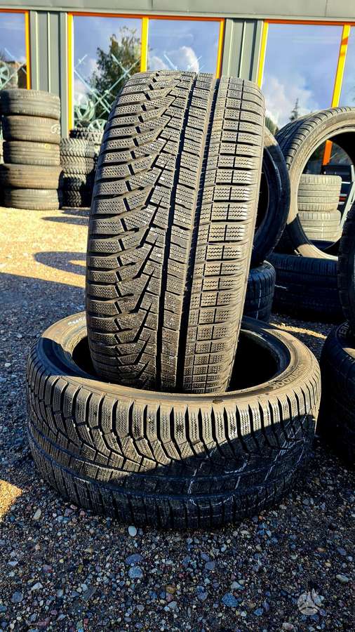 Hankook Winter i*cept Evo2, winter 245/40 R18