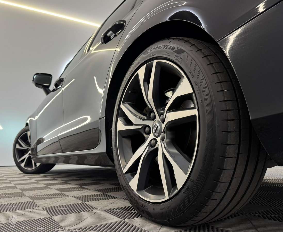 Volvo V60, 2.0 l., Универсал