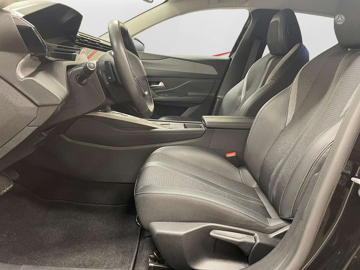 Peugeot 308, 1.2 l., Универсал