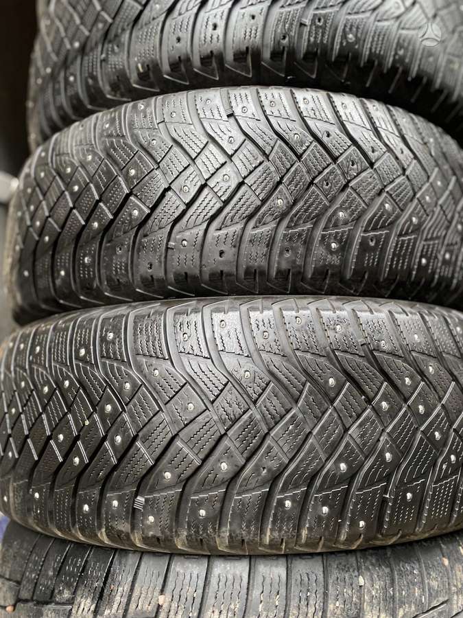 Goodyear, žieminės 235/65 R17