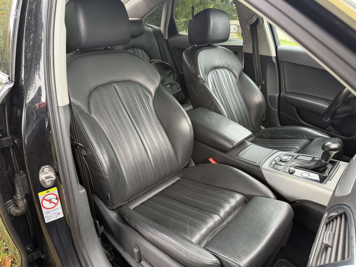 Audi A6, 3.0 l., Седан