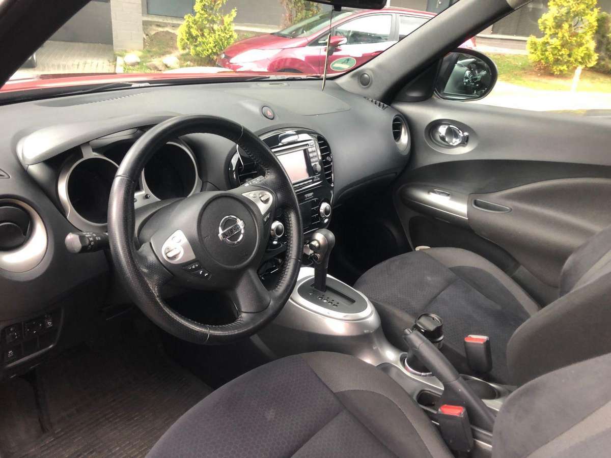 Nissan Juke, 1.6 l., Минивэн