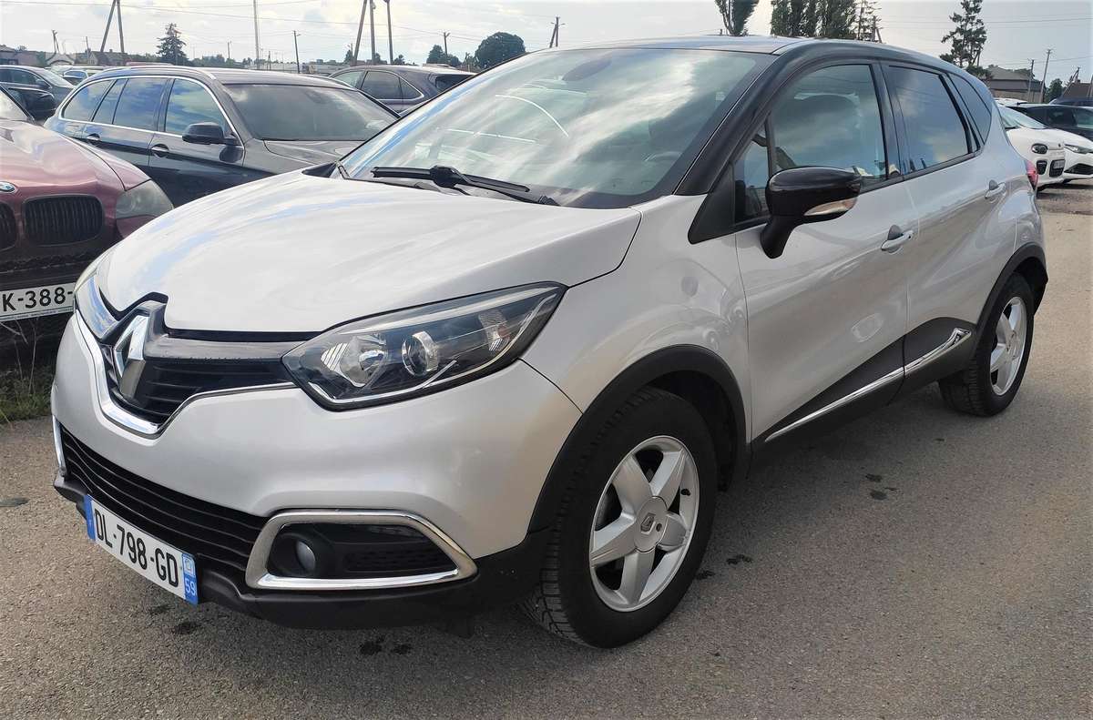 Renault Captur, 1.5 l., off-road / crossover