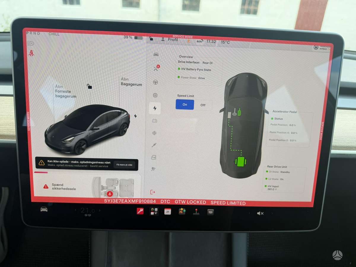 Tesla Model 3, 68 kWh, hatchback
