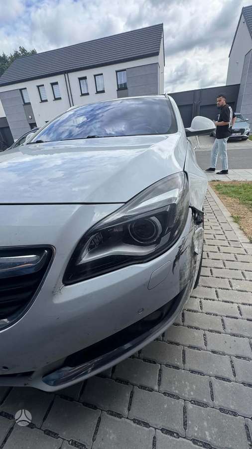 Opel Insignia 2015 — engine 2000 cm³, 170 HP (125kW)