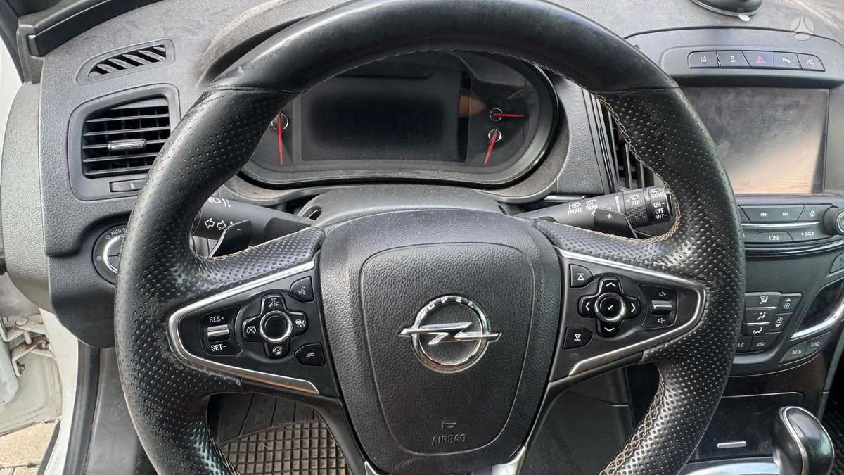 Opel Insignia 2015 — photo 5