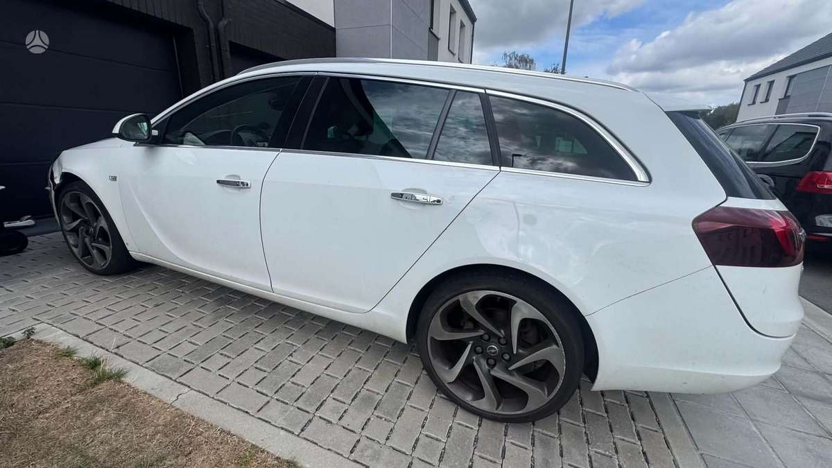 Opel Insignia 2015 — photo 7